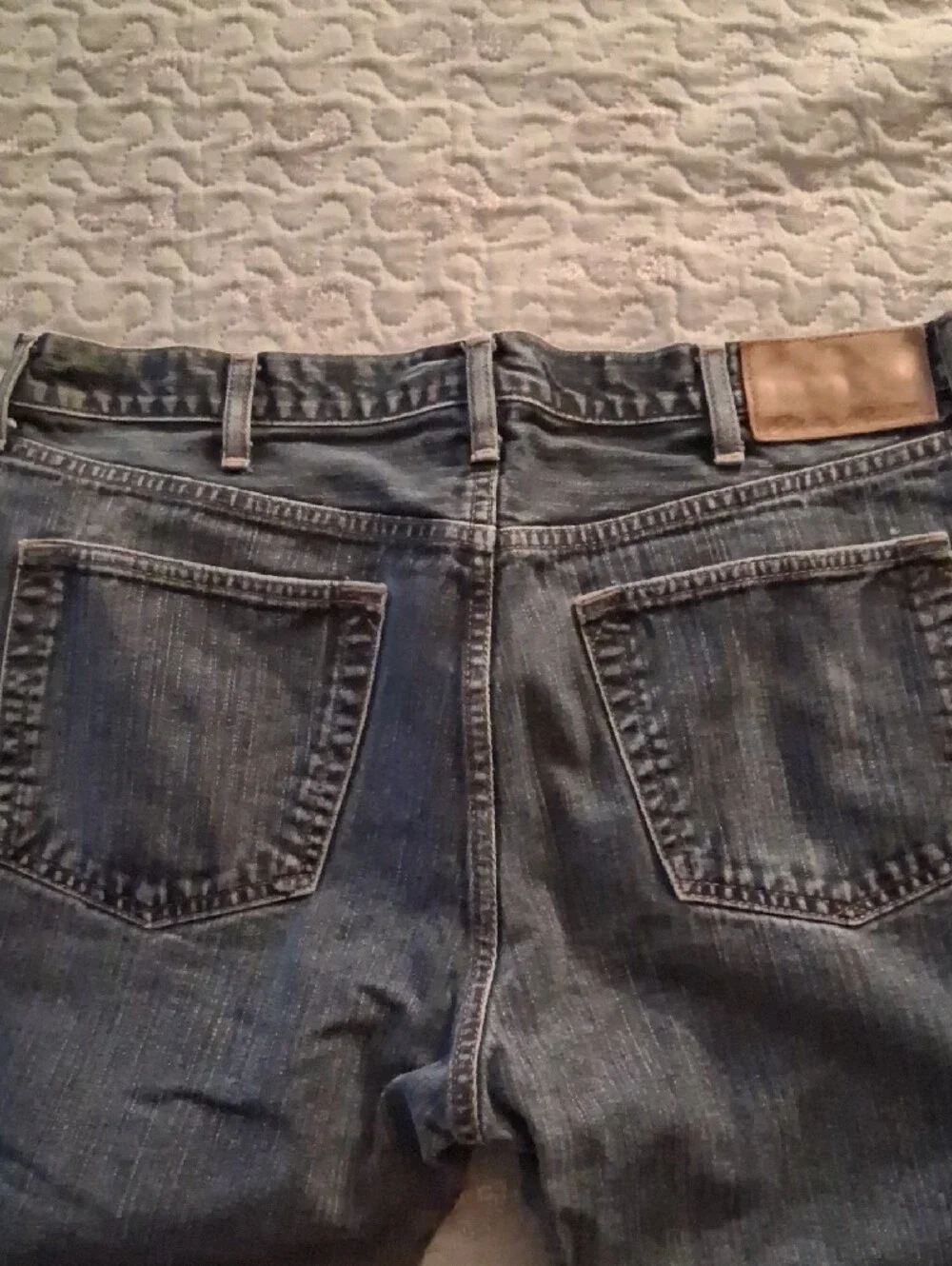 Eddie Bauer Men's Faded Blue Relaxed Jeans